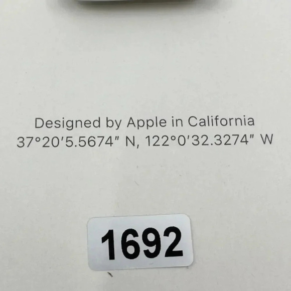 NEW Apple iWatch Magnetic Fast Charger to USB-C Cable White - Picture 5 of 5